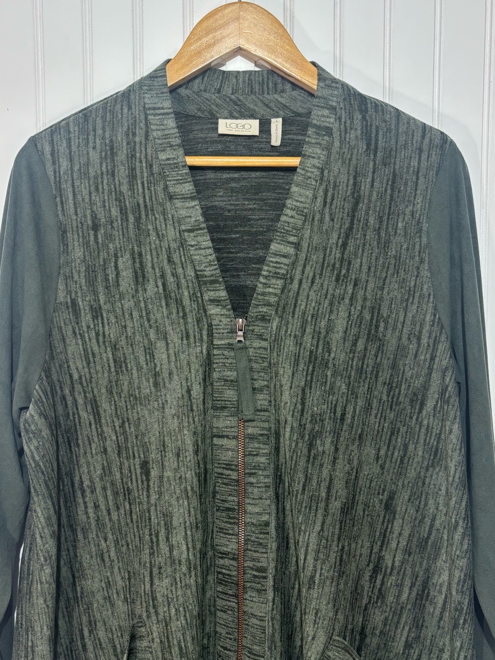 LOGO Lori Goldstein Green Zip Front Knit Cardigan Jacket Asymmetrical Hem Size L - Picture 3 of 11